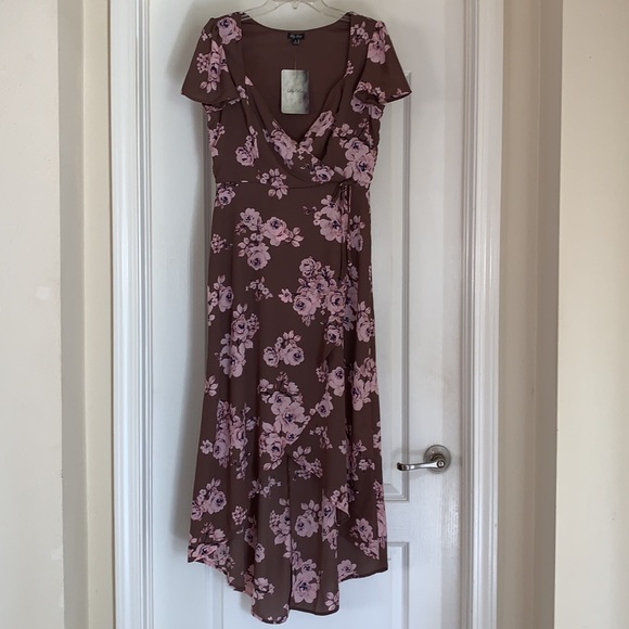 Lily Rose Floral Dress, Size Medium, Brown/Multi Floral Design - Picture 13 of 13